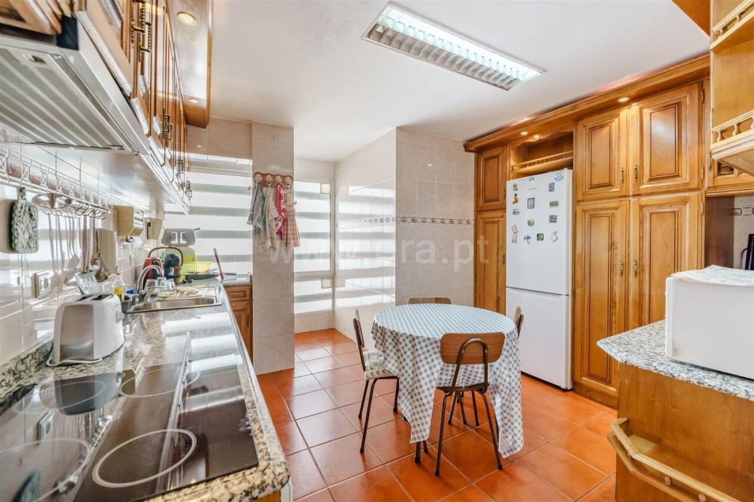 Apartamento T4 para Venda em Fundão, Valverde, Donas, A. Joanes, A. Nova Cabo Foto 4