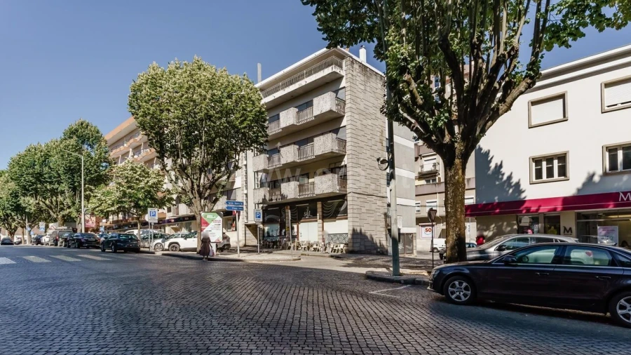 Apartamento T4 para Venda em Fundão, Valverde, Donas, A. Joanes, A. Nova Cabo