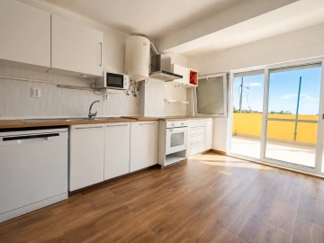 Apartamento T2 para Venda em Sé e São Lourenço