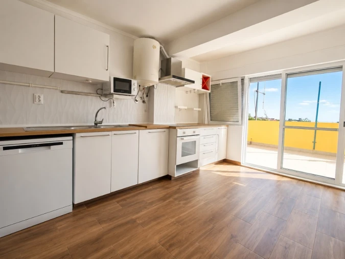 Apartamento T2 para Venda em Sé e São Lourenço Foto 9