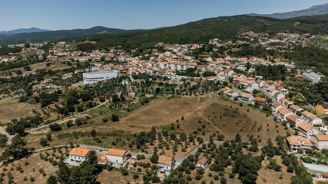 Terreno para Venda em Dominguizo Foto 16