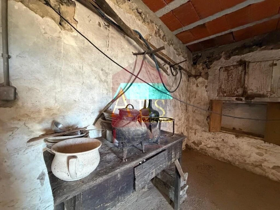 Moradia T2 para Venda em Ribeira do Neiva Foto 3