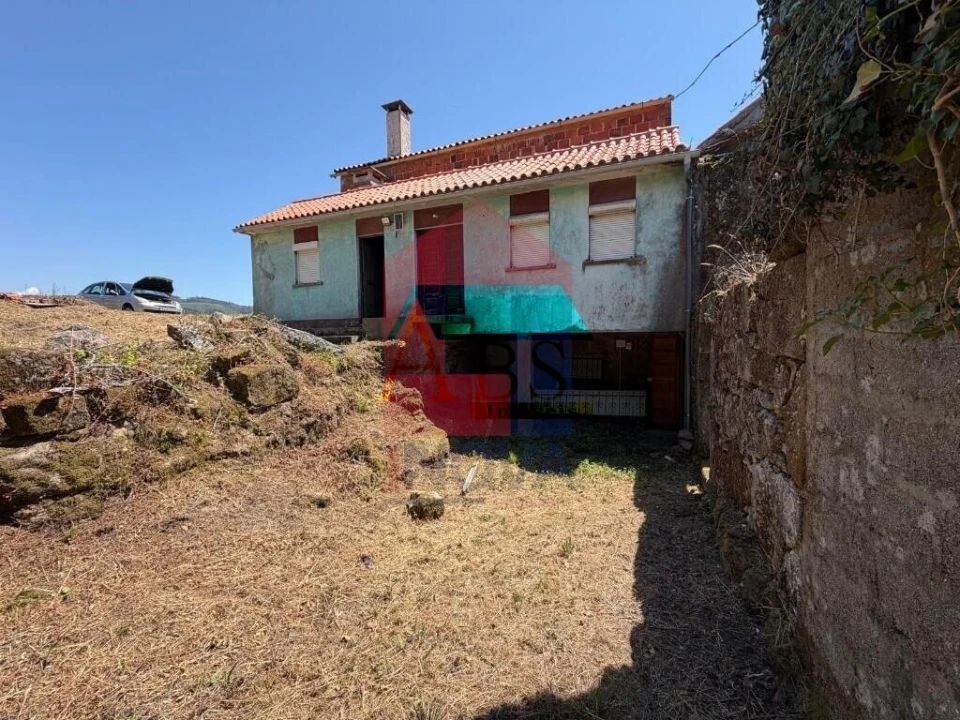 Moradia T2 para Venda em Ribeira do Neiva Foto 17