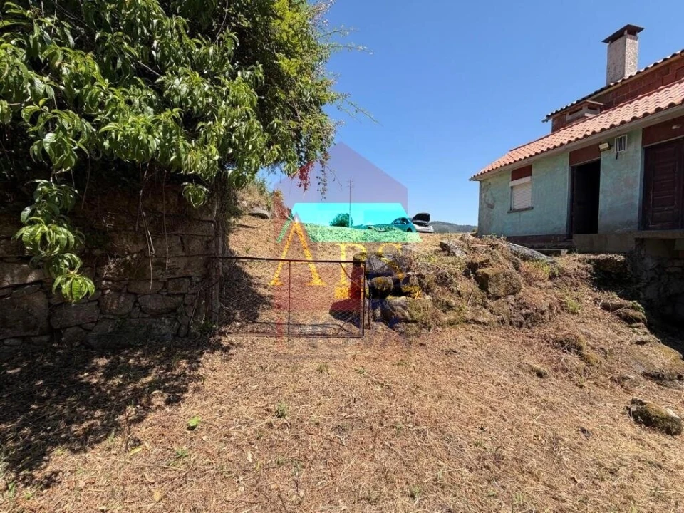 Moradia T2 para Venda em Ribeira do Neiva Foto 27