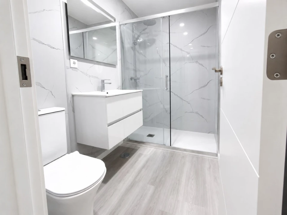 Apartamento T2 para Venda em Corroios Foto 8