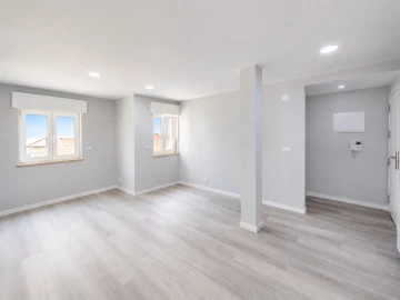 Apartamento T2 para Venda em Corroios
