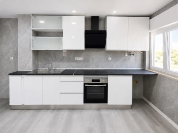 Apartamento T2 para Venda em Corroios