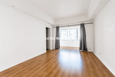 Apartamento T4 para Arrendamento em Avenidas Novas