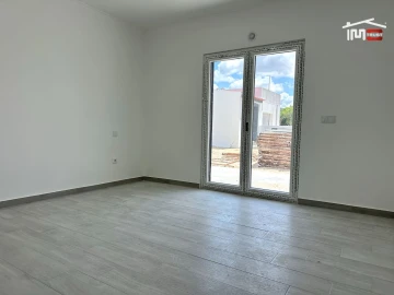 Moradia T4 para Venda em Atalaia e Alto Estanqueiro-Jardia
