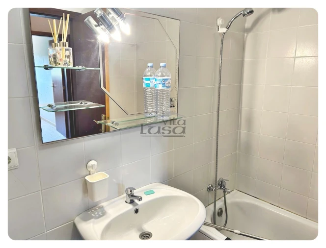 Apartamento T3 para Arrendamento em Gondomar (São Cosme), Valbom e Jovim Foto 9
