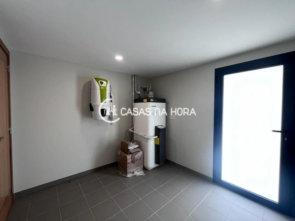 Moradia T4 para Arrendamento em Rio de Loba Foto 18
