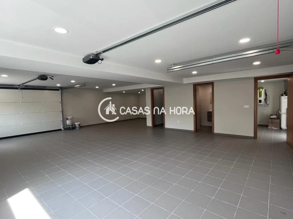 Moradia T4 para Arrendamento em Rio de Loba Foto 21