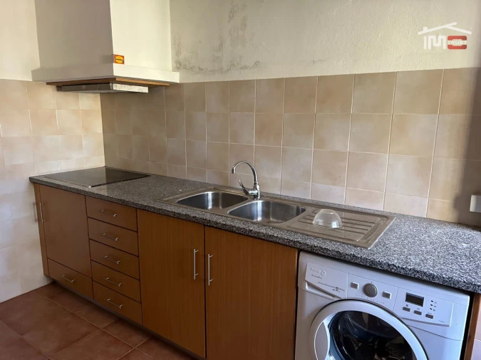 Moradia T1 para Arrendamento em Freixianda, Ribeira do Fárrio e Formigais Foto 4