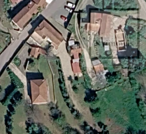 Moradia T4 para Venda em Candemil e Gondar