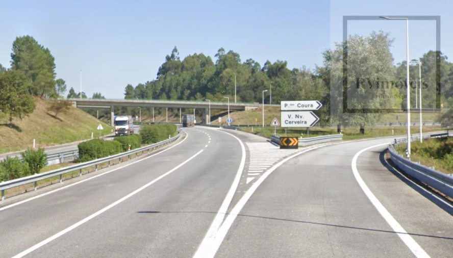 Moradia T4 para Venda em Candemil e Gondar Foto 20