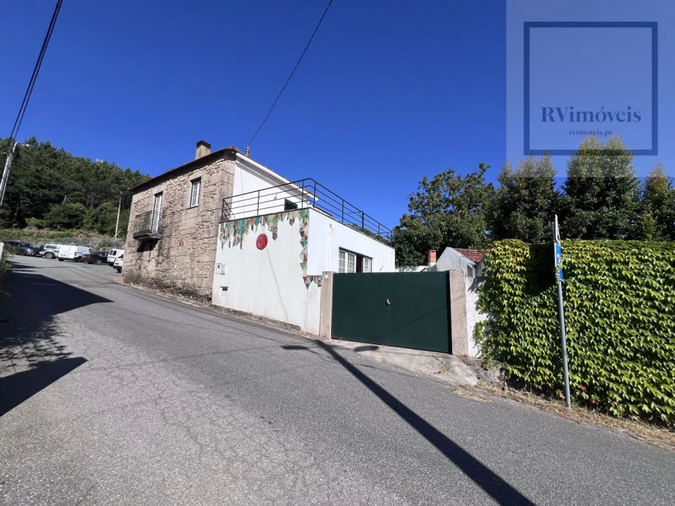 Moradia T4 para Venda em Candemil e Gondar Foto 15