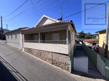 Moradia T3 para Venda em Valença, Cristelo Covo e Arão