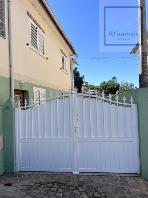 Moradia T3 para Venda em Valença, Cristelo Covo e Arão