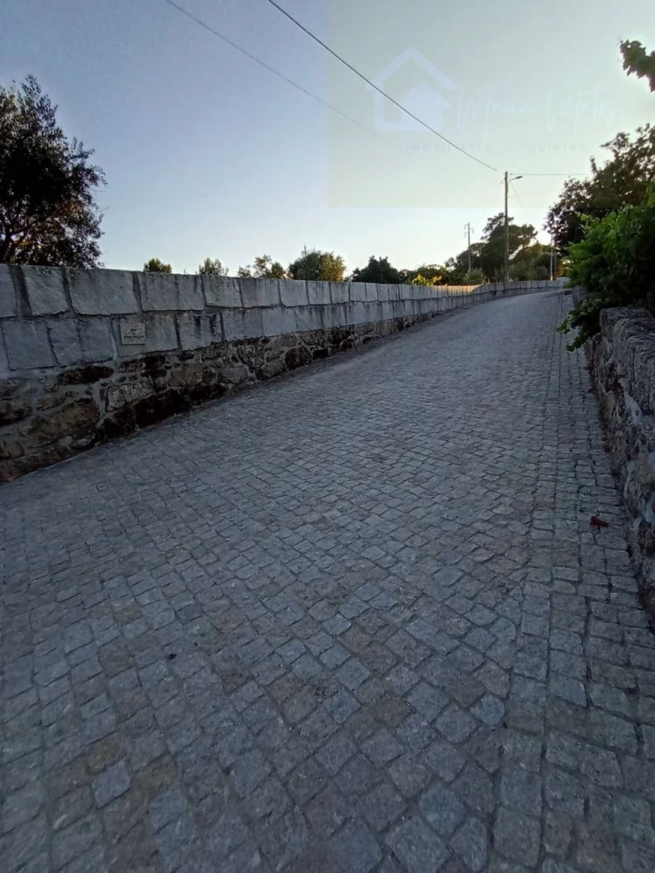Moradia T3 para Venda em Santiago de Cassurrães e Póvoa de Cervães Foto 21