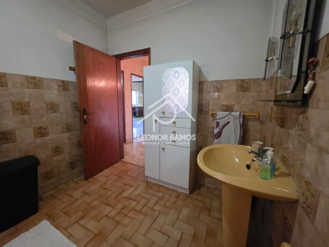Moradia T4 para Venda em Cebolais de Cima e Retaxo Foto 47