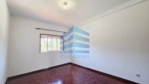 Moradia T4 para Venda em Santa Joana