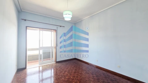 Moradia T4 para Venda em Santa Joana