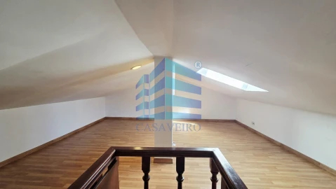 Moradia T4 para Venda em Santa Joana
