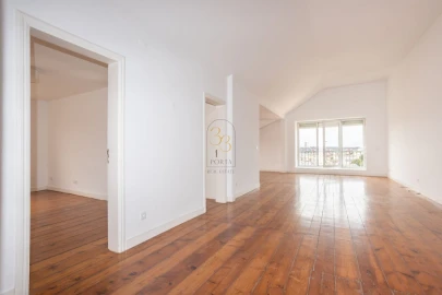 Apartamento T2 para Venda em Misericórdia
