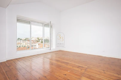 Apartamento T2 para Venda em Misericórdia