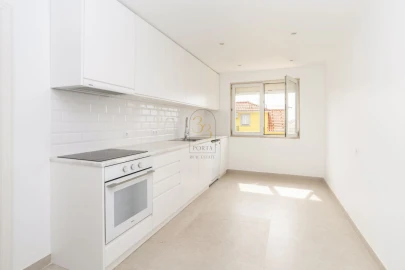 Apartamento T2 para Venda em Misericórdia