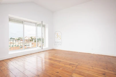 Apartamento T2 para Venda em Misericórdia