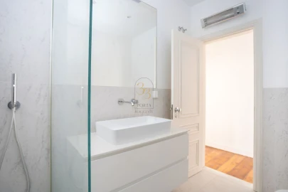 Apartamento T2 para Venda em Misericórdia