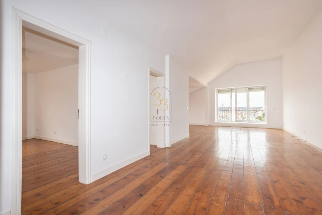 Apartamento T2 para Venda em Misericórdia Foto 20