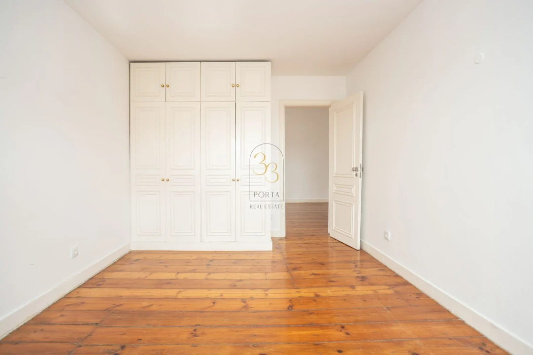 Apartamento T2 para Venda em Misericórdia Foto 17