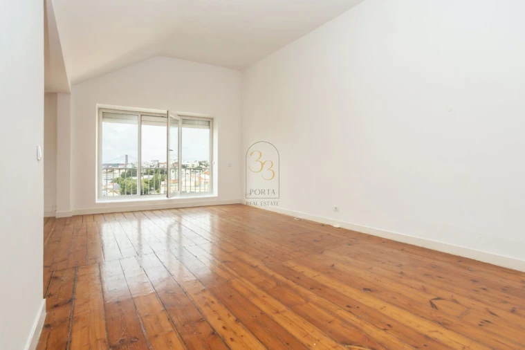 Apartamento T2 para Venda em Misericórdia Foto 28