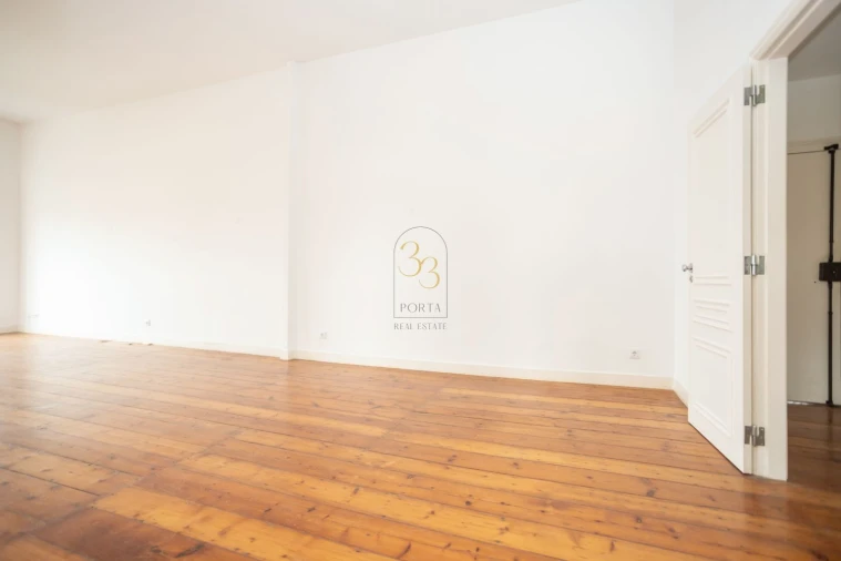 Apartamento T2 para Venda em Misericórdia Foto 22