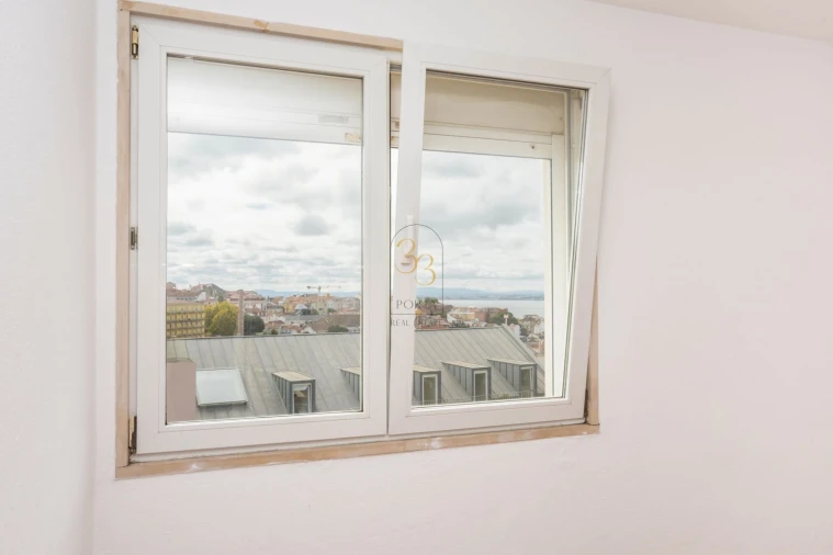 Apartamento T2 para Venda em Misericórdia Foto 32