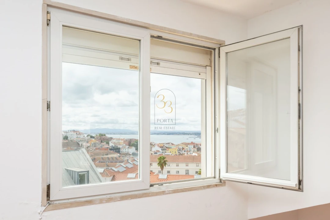 Apartamento T2 para Venda em Misericórdia Foto 34