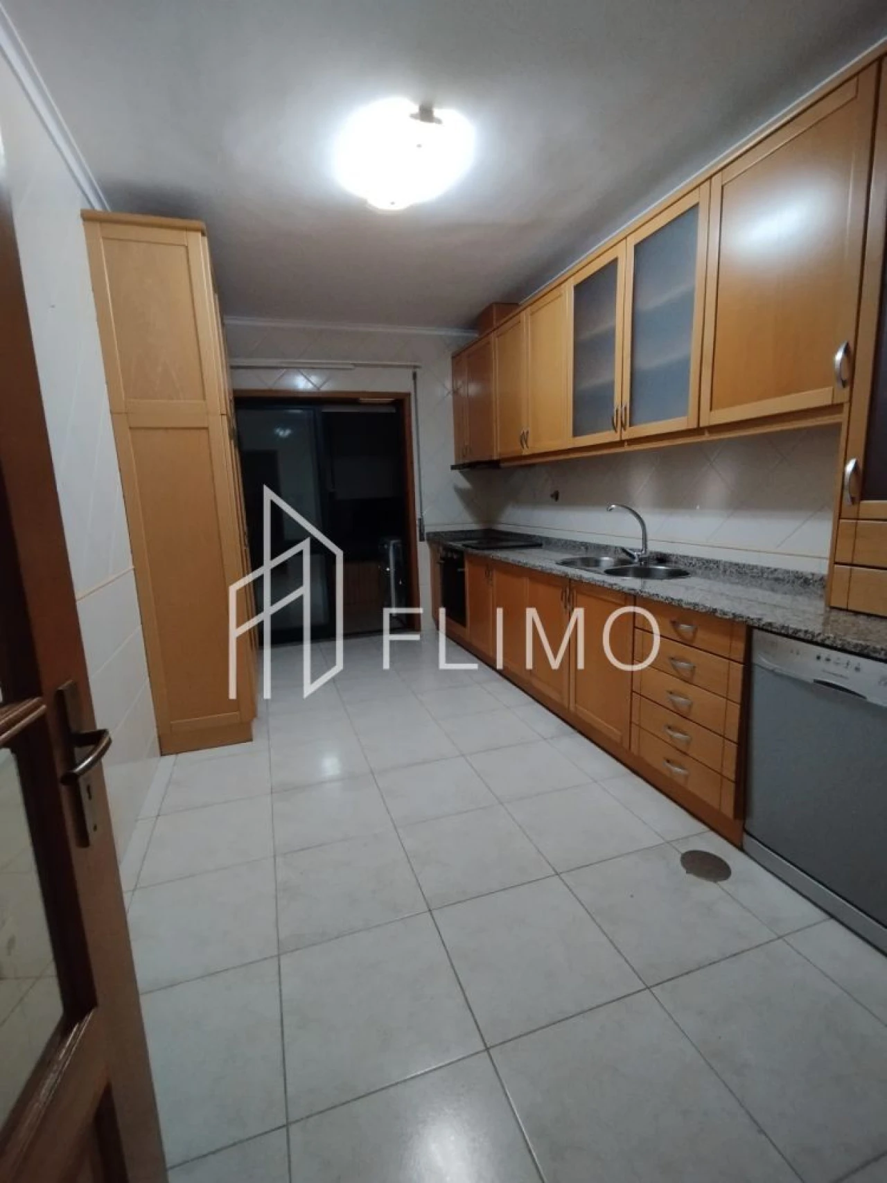 Apartamento T2 para Venda em São João de Ver Foto 1