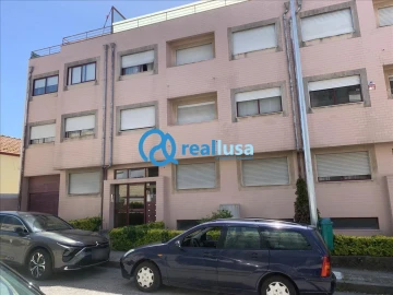 Apartamento T2 para Venda em Aldoar, Foz do Douro e Nevogilde