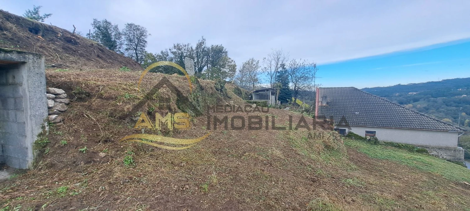Terreno para Venda em Monte e Queimadela Foto 9