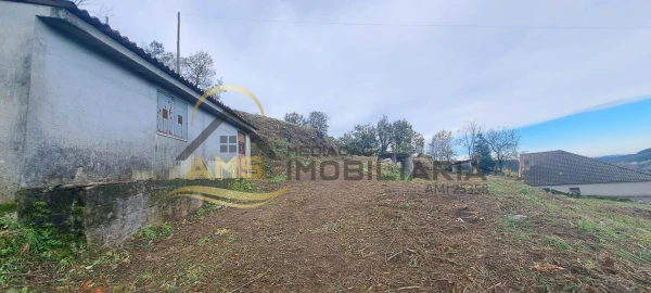 Terreno para Venda em Monte e Queimadela