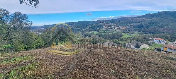 Terreno para Venda em Monte e Queimadela