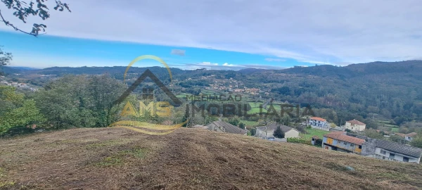 Terreno para Venda em Monte e Queimadela