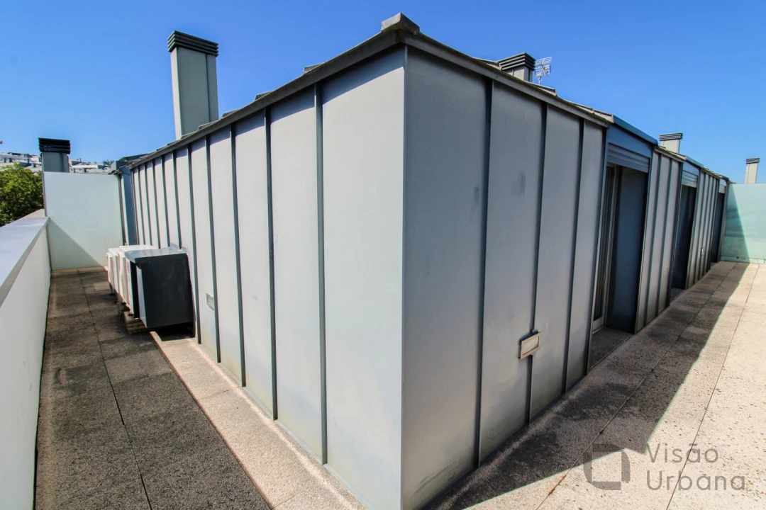 Apartamento T4 para Venda em Viseu Foto 28