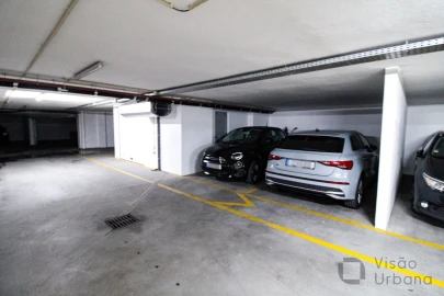 Apartamento T4 para Venda em Viseu