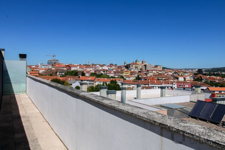 Apartamento T4 para Venda em Viseu Foto 29