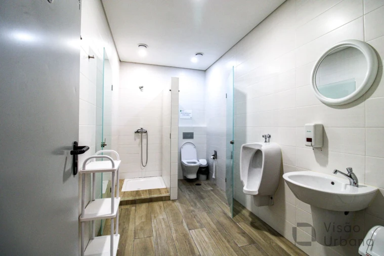 Apartamento T4 para Venda em Viseu Foto 40