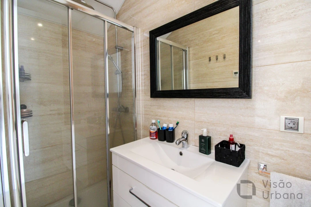 Apartamento T4 para Venda em Viseu Foto 23