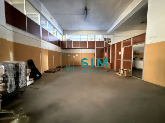 Loja para Venda em Pontinha e Famões Foto 28
